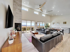Modern Scenic Escape